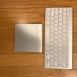 Apple Magic Keyboard And Trackpad - AA Battery