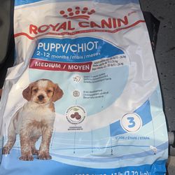 Royal  Canin Medium Breed Puppy Dog Dry Food 