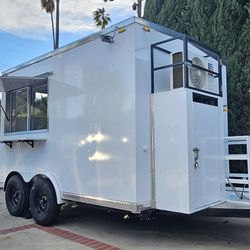2025 Fud Food Trailer Fully loaded Kitchen 