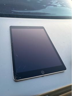 iPad 9th  Gen (Locked)