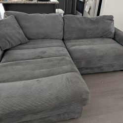 Couch with chaise