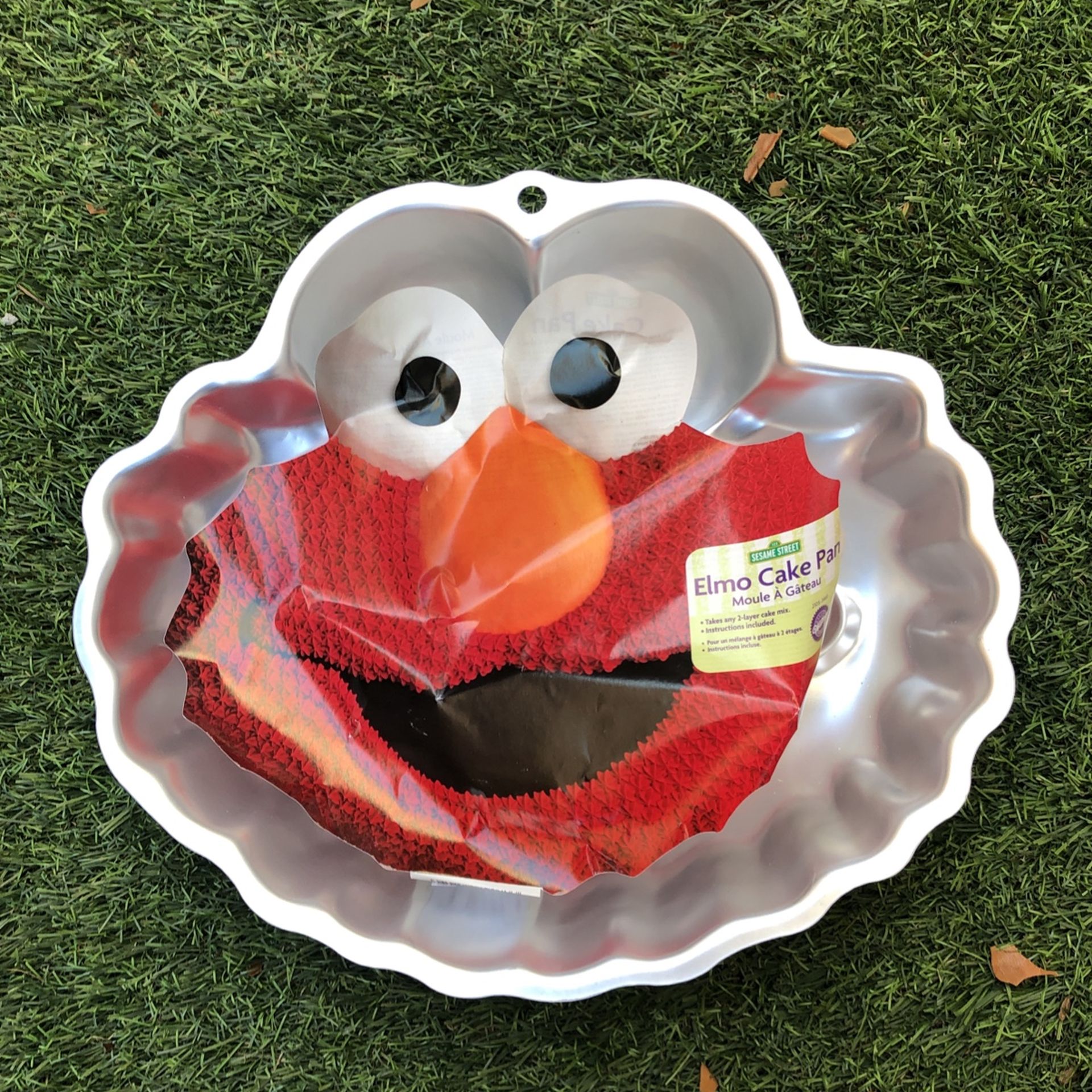 Elmo Cake Pan for Sale in San Jose CA OfferUp