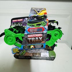 NEW GRAVE DIGGER TRAX ALL-TERRAIN REMOTE CONTROL VEHICLE