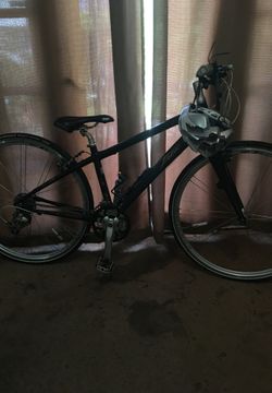 Trek aluminum road bike with carbon fiber fork