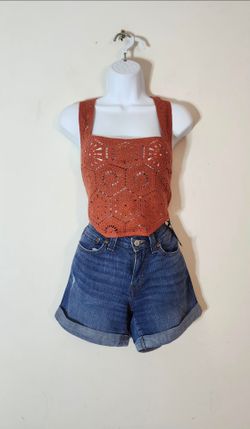 PrettyLittleThing Crochet Crop Top Size:M Color :Rust