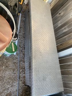 Husky Toolbox On Top Of The Bed, Full Size Trucks