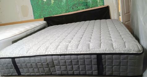 King Size Mattress (Colchón King Size)