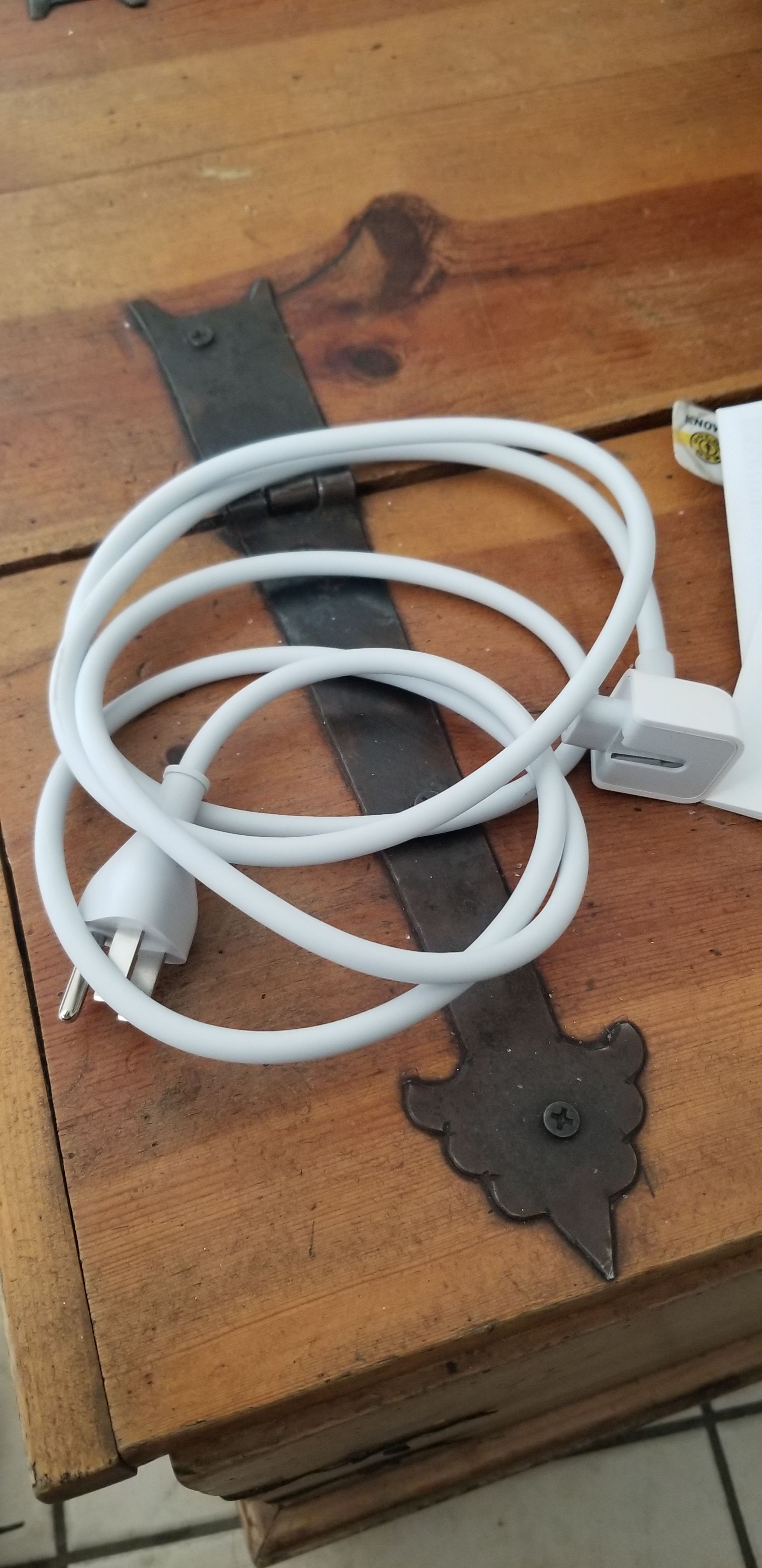 Apple Mac pro extension cord only