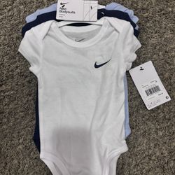 Nike Baby Body Suit And Zipup 