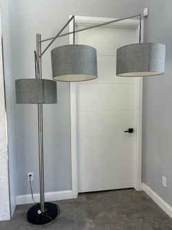 Modern 3-Light Arc Floor Lamp / Brushed Steel Multi-Arm Tree Lamp
