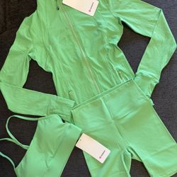 Lululemon Define Jacket Set with Matching Shorts and Bra