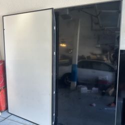 Free Must Pickup 75” Tv Have Problems