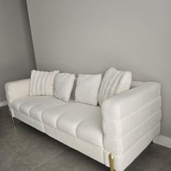 Gorgeous Modern White Sofa