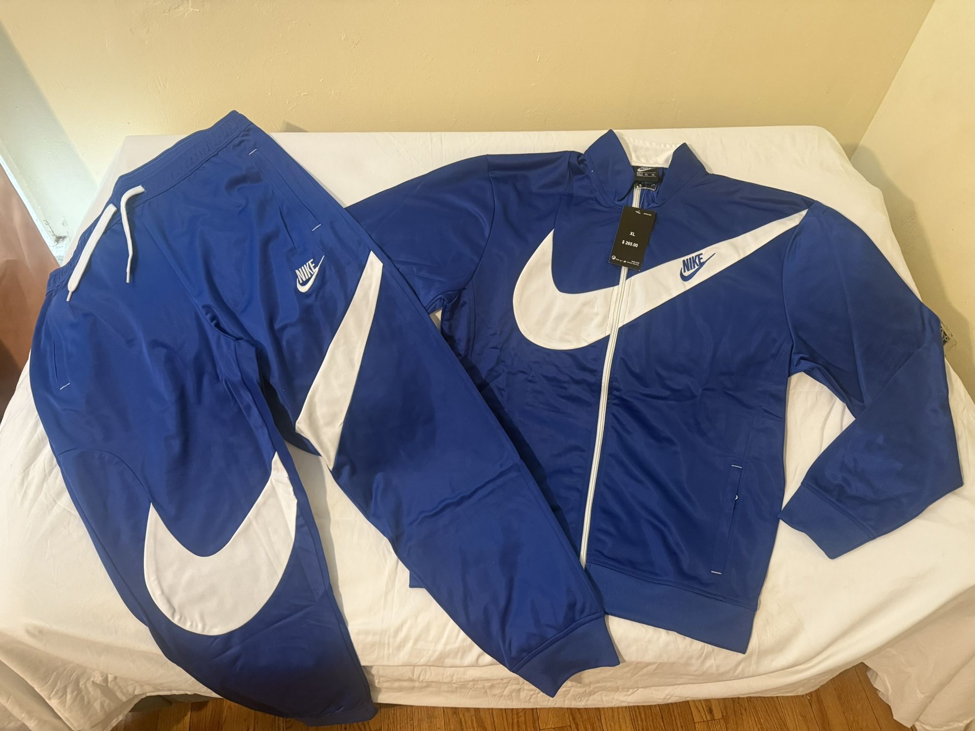 Nike Track Suit .. New Style .. Size X Large