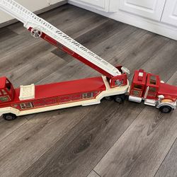 Vintage TONKA   Fire Truck Hook and Ladder #1 Fire Engine And Trailer Ladder never played it’s been on display only great condition like new ! 