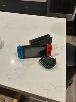 Nintendo Switch - 32GB