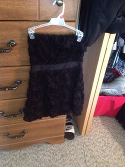 strapless dress