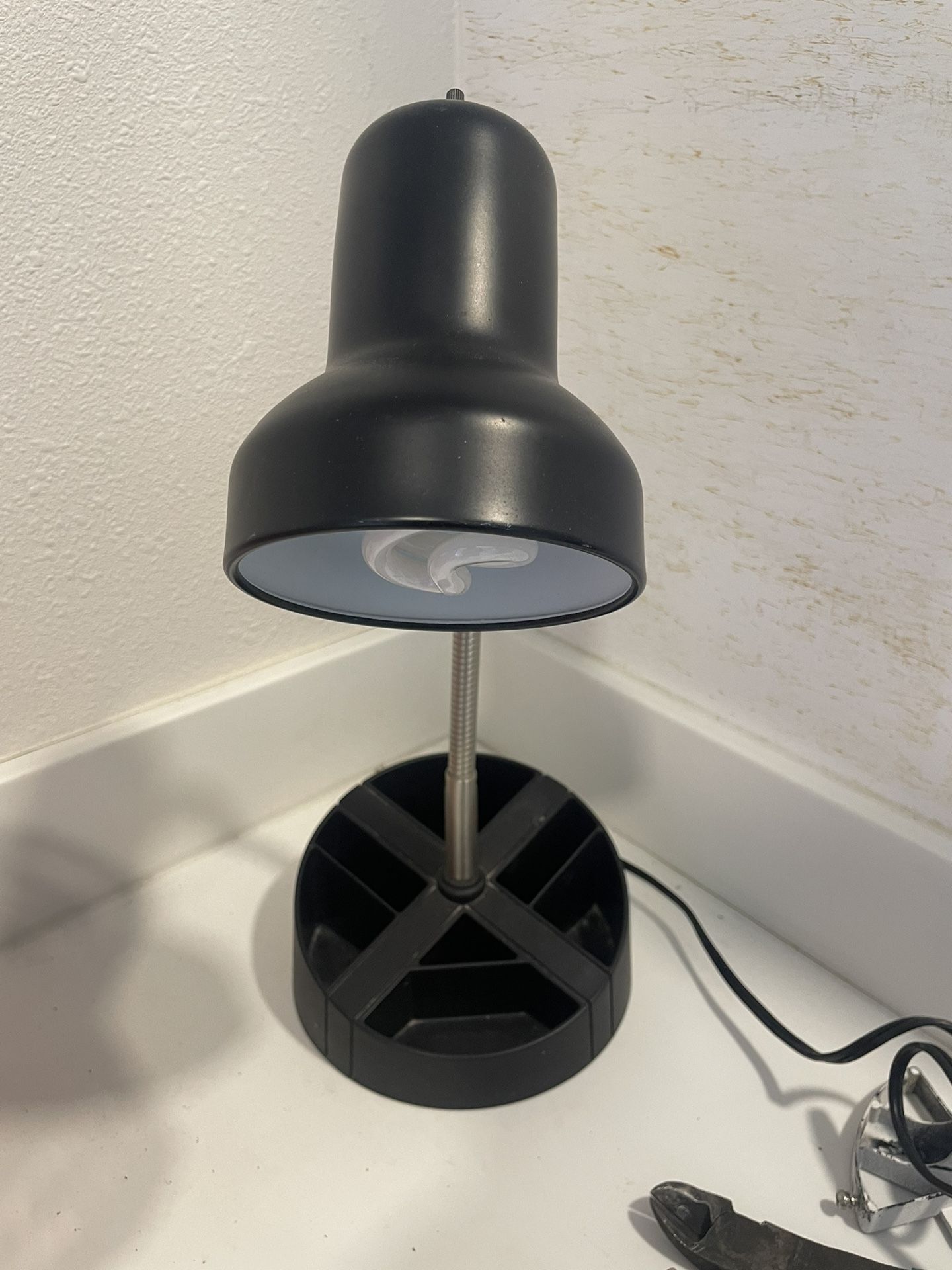 Adjustable Desk Lamp With Storage Tray