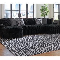 3- Piece Sectional Black 