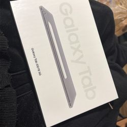 Galaxy Tab S10 Fe 5G Brand New Sealed 128 Gb