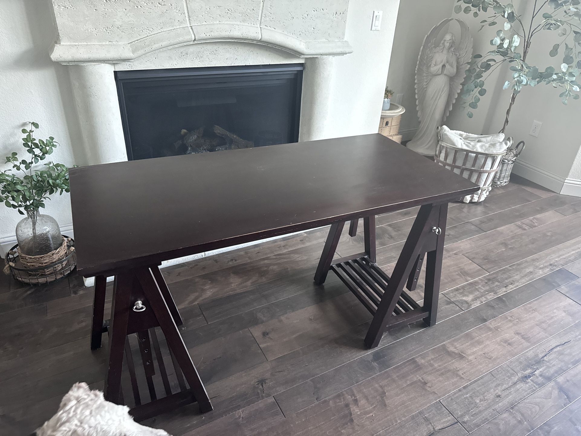 Basset Furniture Adjustable Height Desk