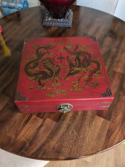 Chess, backgammon, pachisi/Ludo & Fox & Geese/Peg solitaires