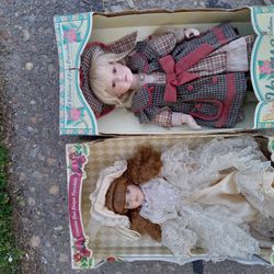 Two Boxed Antique Porcelain Dolls 30 For The Pair Firm