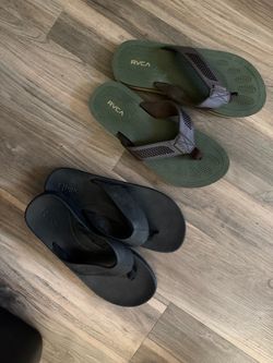 Men’s sandals 10