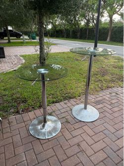 1 high adjustable table glass