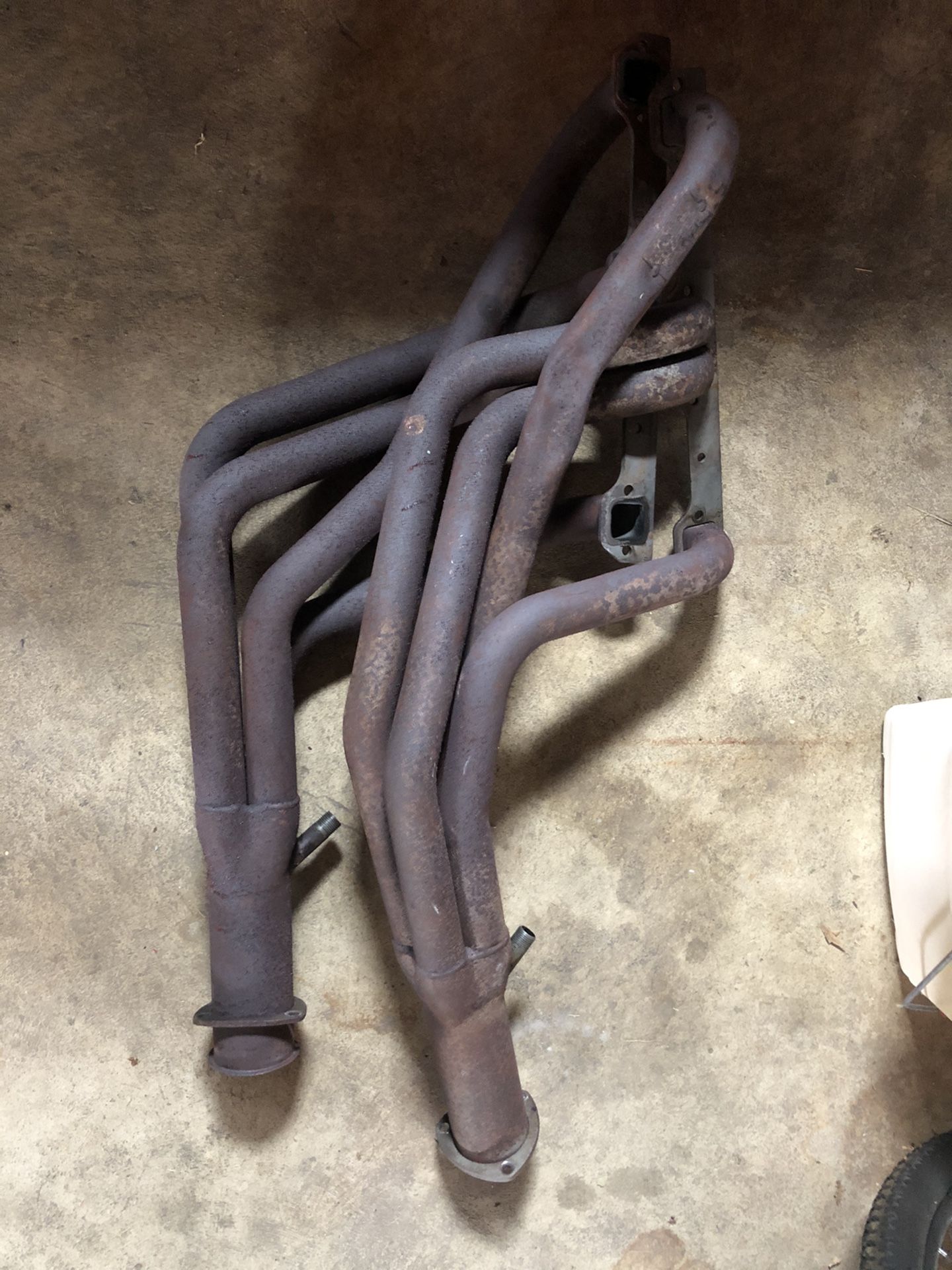 Chevy small block headers