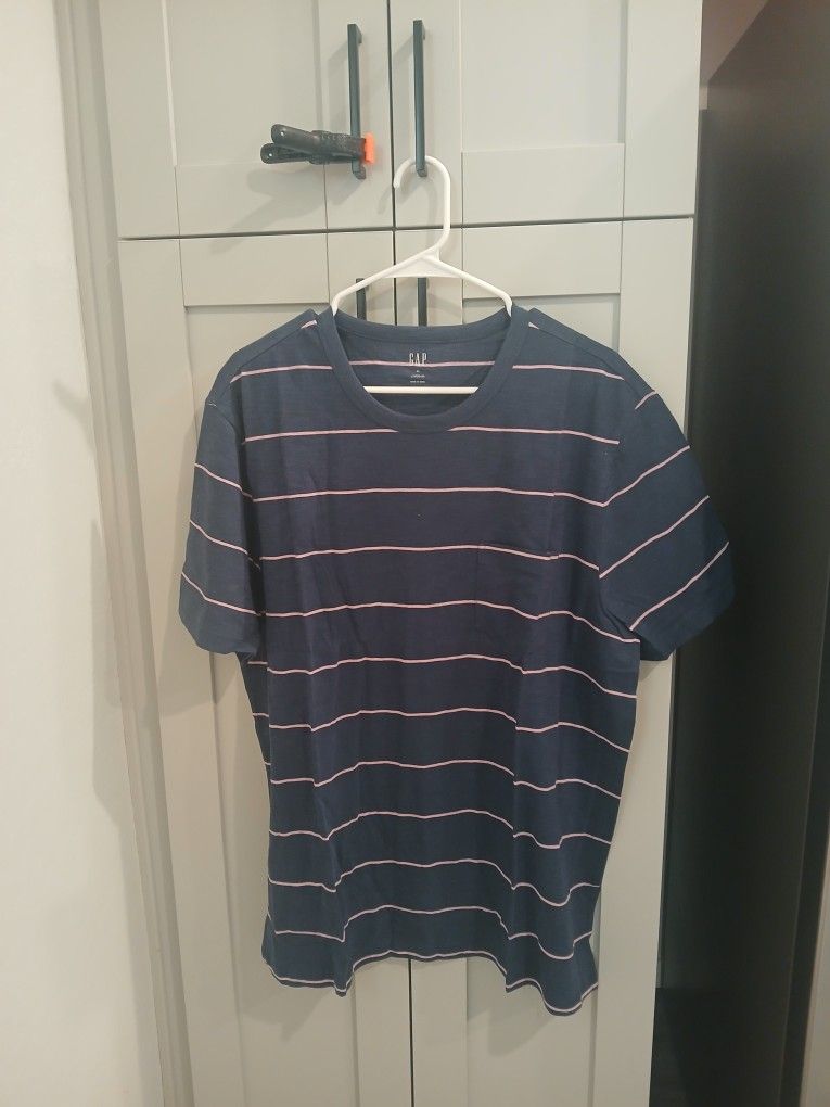 Gap Lived-In shirt