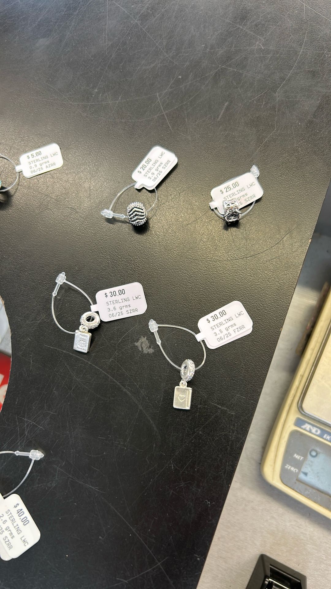 Fcp2344 Pandora Charms