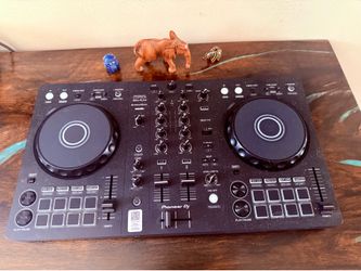 Pioneer DJ DDJ-FLX4 2-Channel DJ Controller