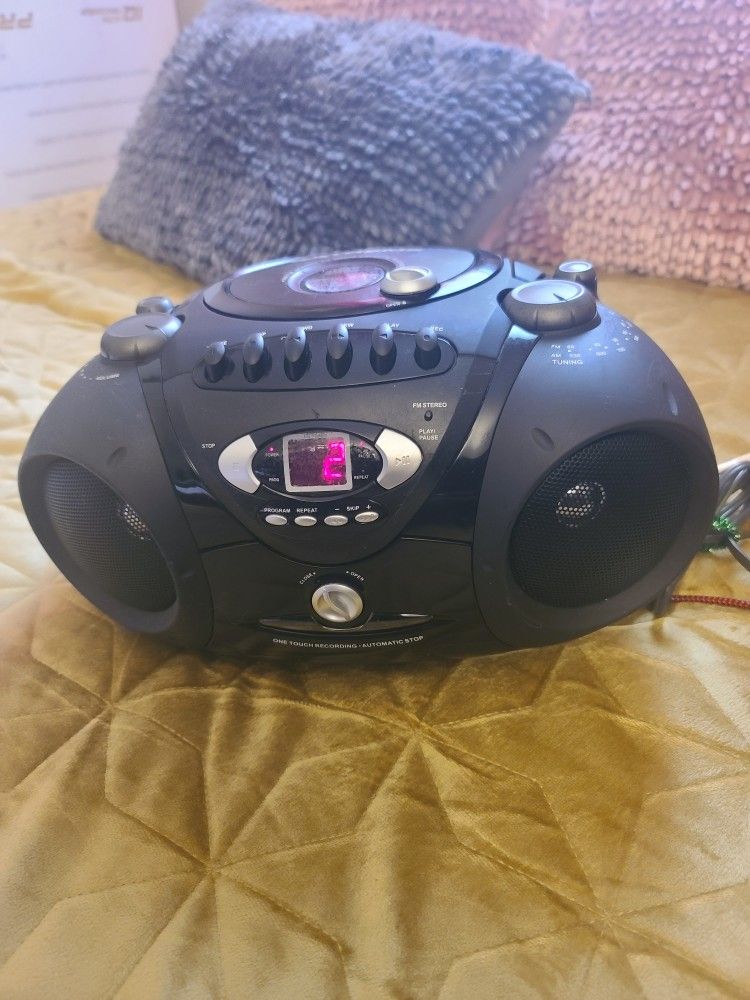 MEMOREX 2XTREME BOOOOM BOX