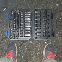 52 Piece  Die Hard Socket Set 
