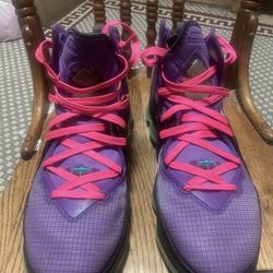 Nike LeBron 19 “Hardwood Classic – South Beach” | Size 12 | 🔥 Clean & Ready to Rock