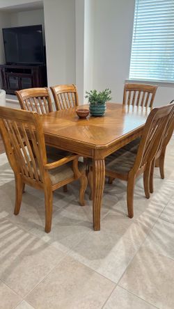 Dining set