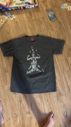 Red Hot Chili Peppers Unlimited Love World Tour 2022 T size L