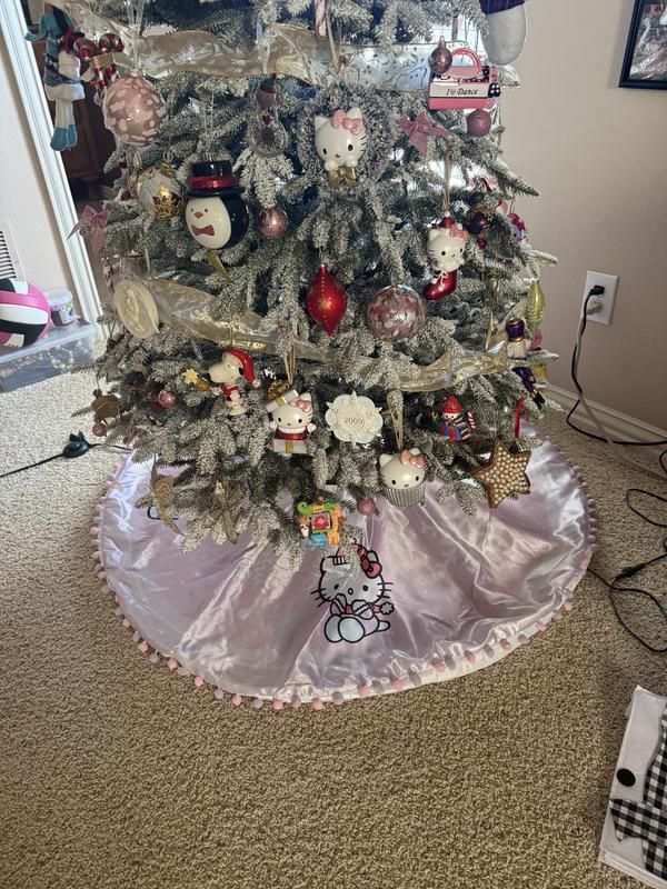 Hello Kitty Pink Christmas Tree Skirt NEW