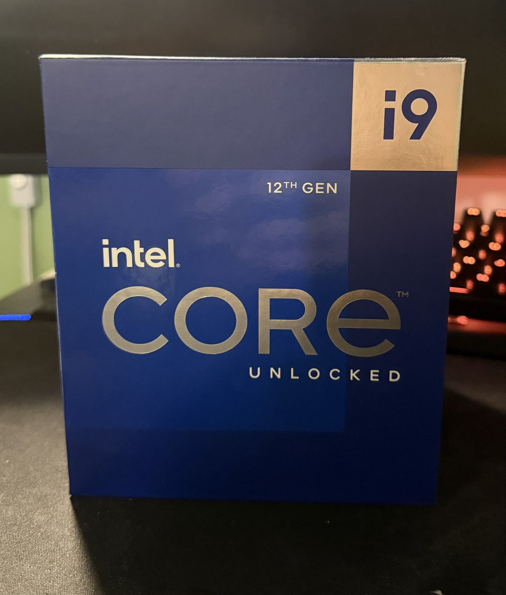 Intel i9 12900k