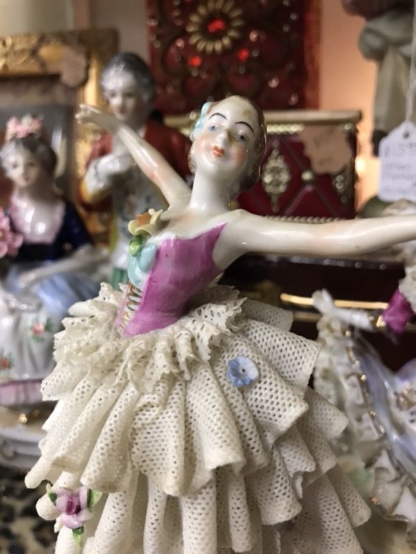 Antique Porcelain Dresden Dolls Dainty Girly Collectibles