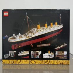 Lego Icons Titanic 