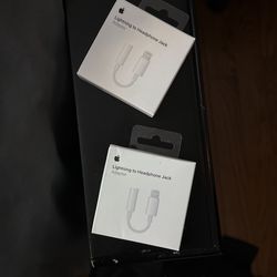 Lightning To Headphone Jack 