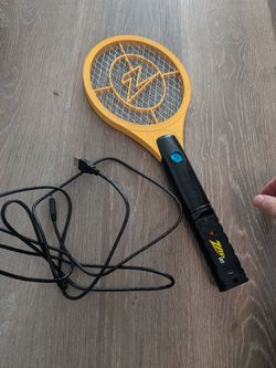 Zap It electric fly swatter and cable