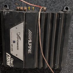Alpine 700w Amp With Subs And Box 
