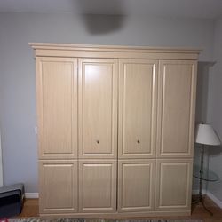 Free  Murphy Bed  and office desk cabinets built in