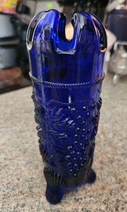 Cobalt Blue Hat Pin Vase