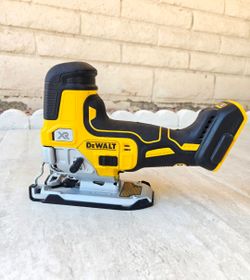 DeWALT 20V XR Barrel Grip Jig Saw