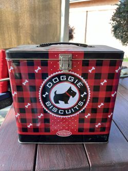 Dog Biscuit Maker