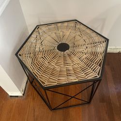 Accent Table